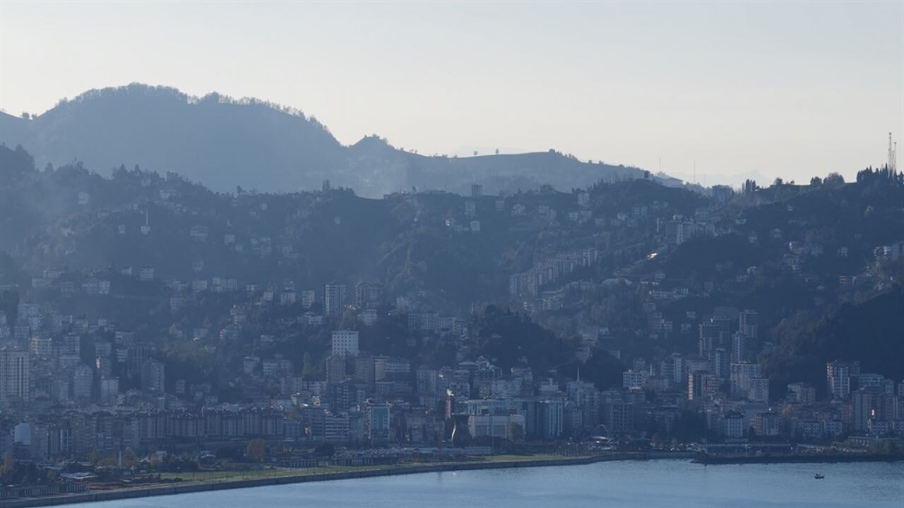 Karadeniz'de 'mavi' dönüşüm; dolgu üzerinde 'Yeni Rize'