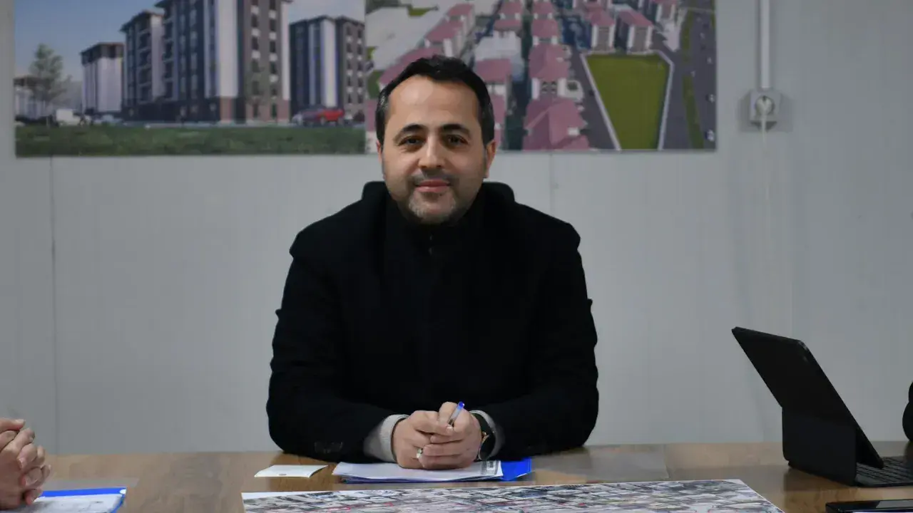 Kayısıyı vuran don hasarı Meclis gündeminde! Babacan, Tarım Bakanı ile görüştü