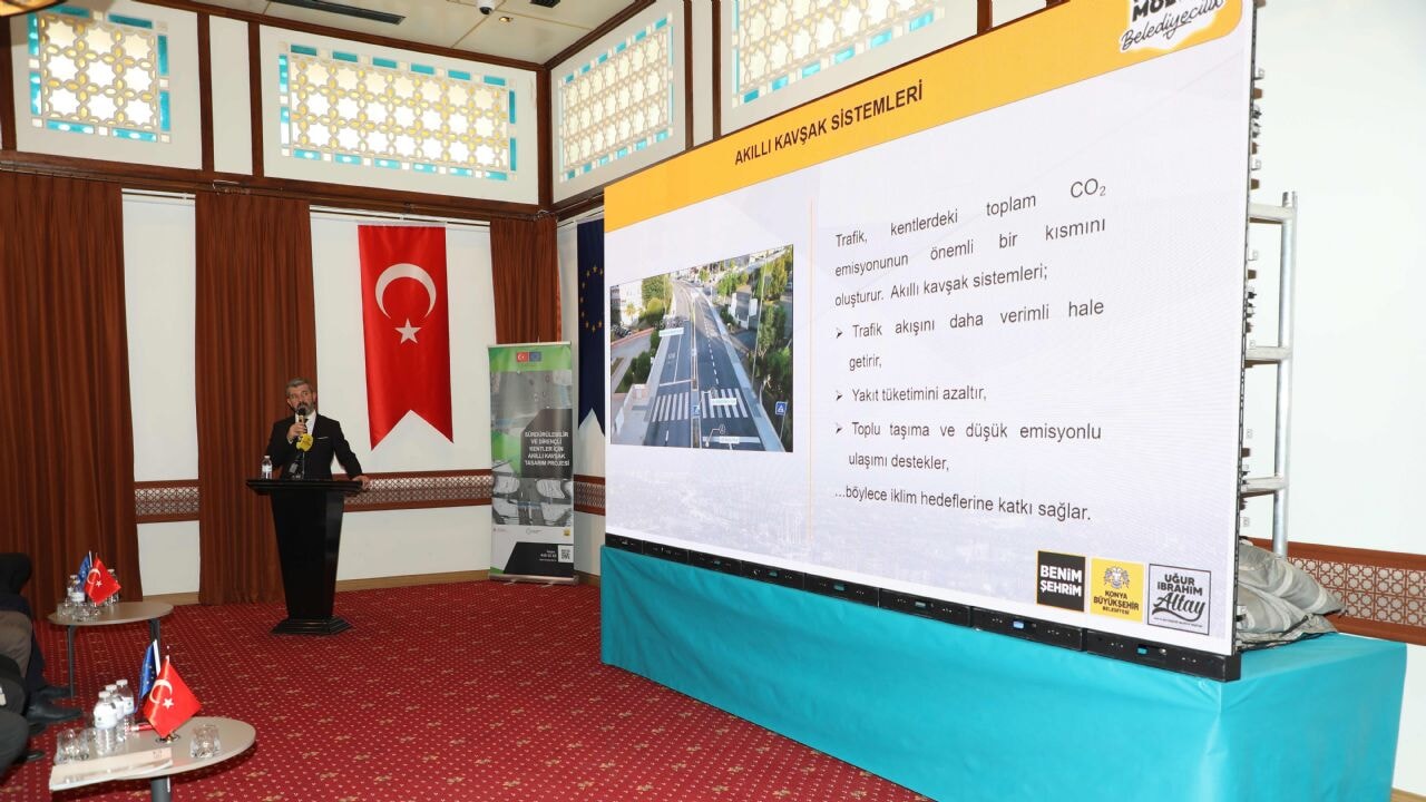 Konya Büyükşehir AB Destekli 'Sürdürülebilir ve Dirençli Kentler İçin Akıllı Kavşak Projesi' Açılış Konferansına Ev Sahipliği Yaptı