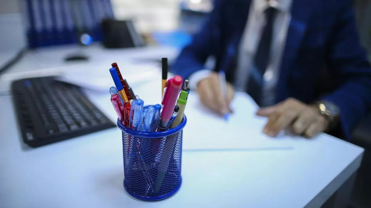 Ticaret Bakanlığı'na  onlarca yeni personel alınacak