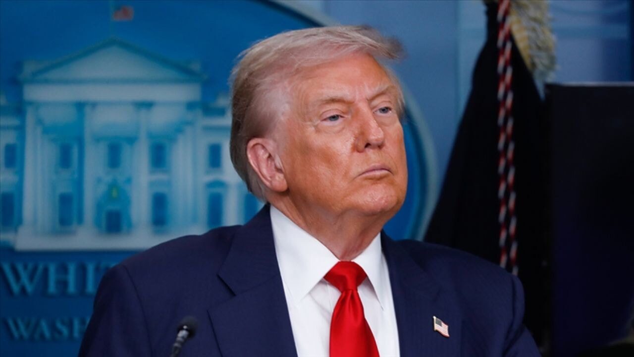 Trump, Fed yönetiminde bir ismi daha hedef aldı!