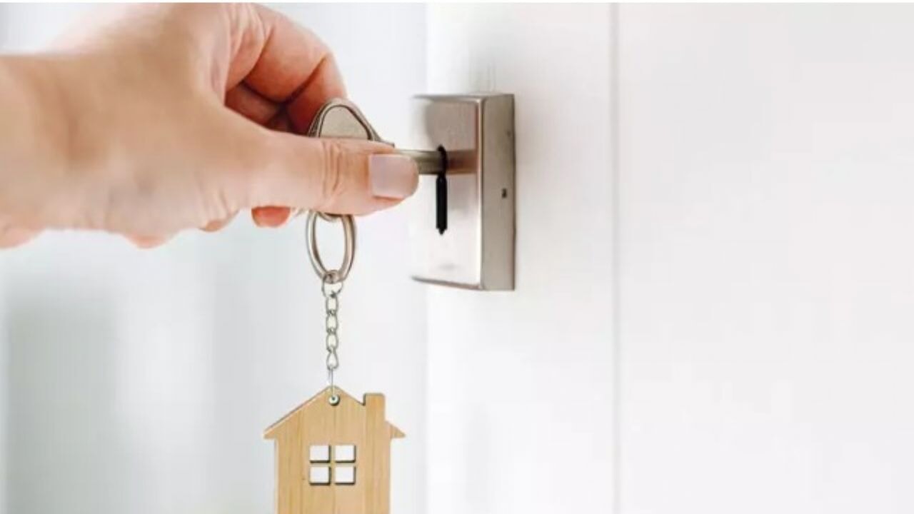 Türkiye'de İlk Kez Kamu Bankasından Faizsiz Finansman: Emlak Katılım Tasarruf Sistemiyle Ev, Araç ve İş Yeri Sahibi Olmak Artık Mümkün