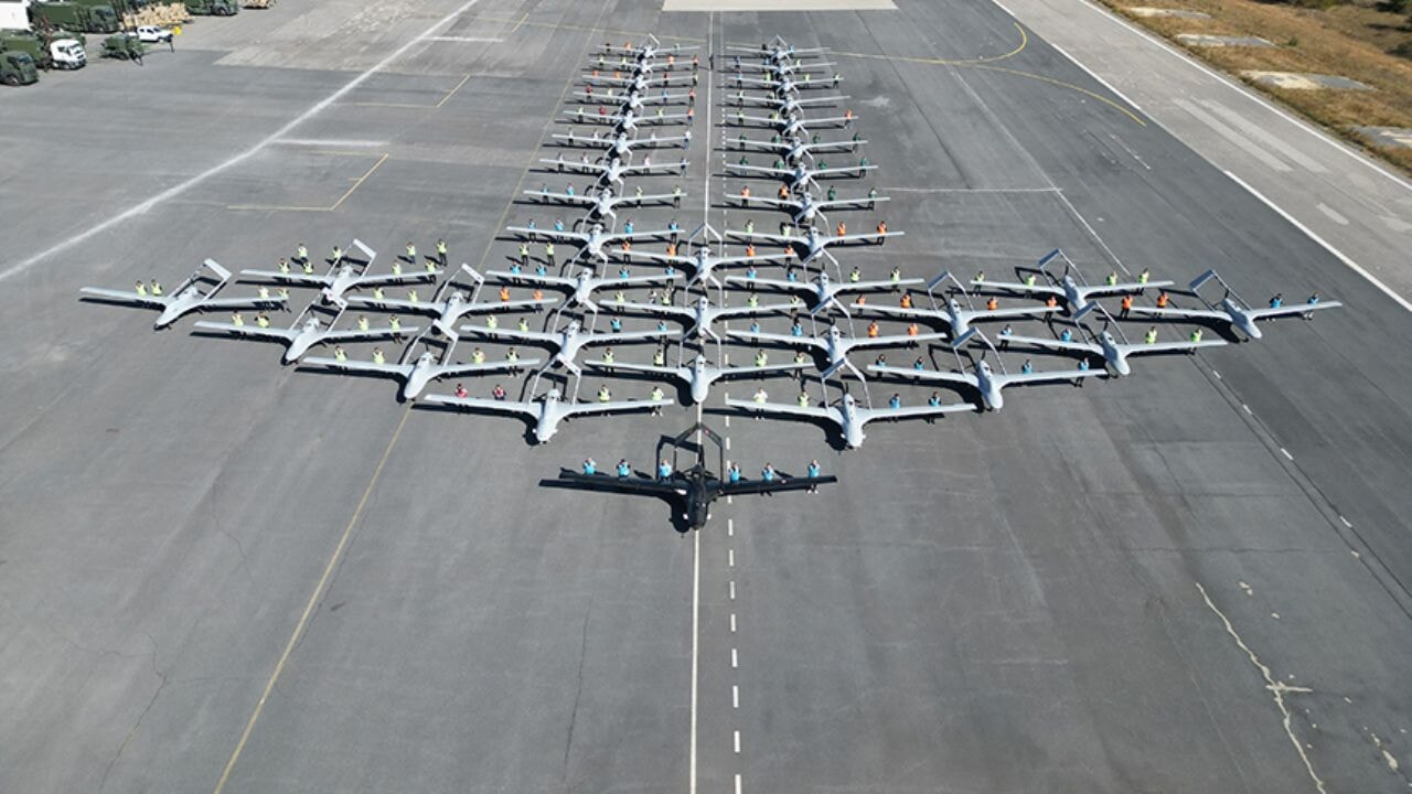 Türkiye'nin en çok vergi veren isimleri belli oldu