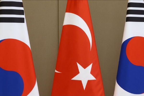 Türkiye ve Güney Kore ekonomik işbirliğine odaklandı