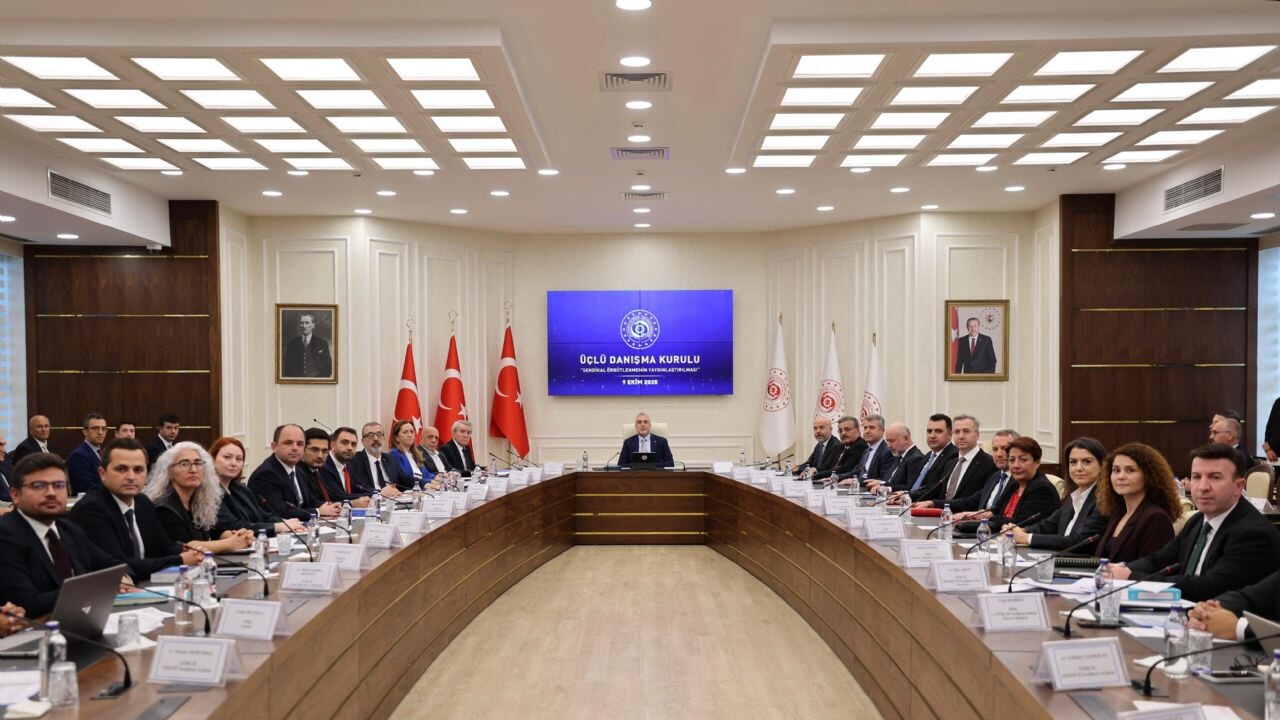 Üçlü Danışma Kurulu, işçi tarafı olmadan toplandı