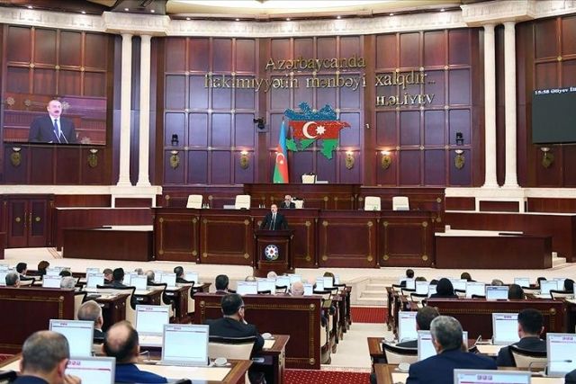 Azerbaijan’s National Assembly approve passport-free travel with Turkey