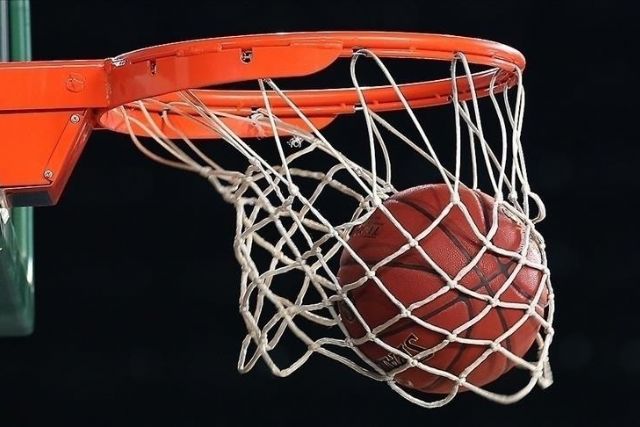 Barcelona beat Real Madrid to lead Spanish basketball playoffs