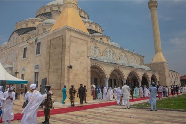 Turkish-built mosque in Ghana opened to worshippers