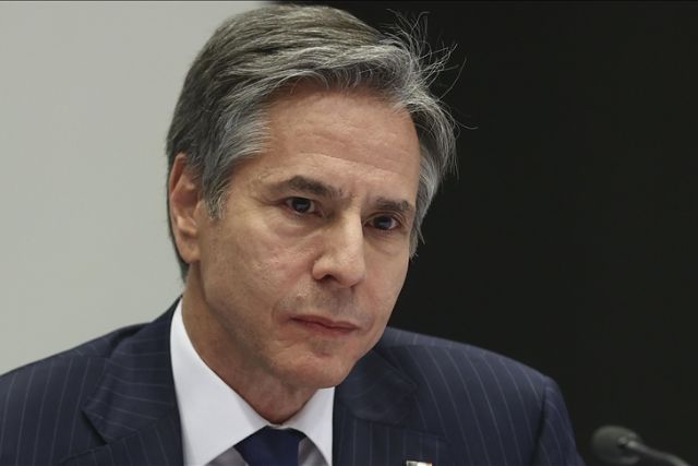 US secretary of state, Tunisian president discuss situation 1 day after coup attempt