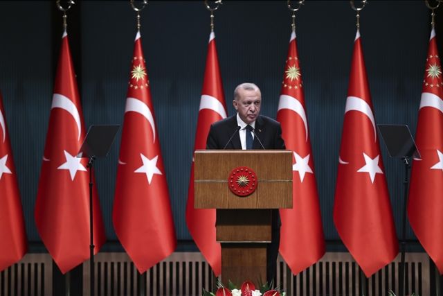 Turkish president hails country's economic performance during pandemic
