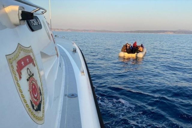 At least 335 irregular migrants held across Turkey