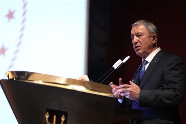 Some politicians in Greece try to escalate tensions: Turkish defense chief