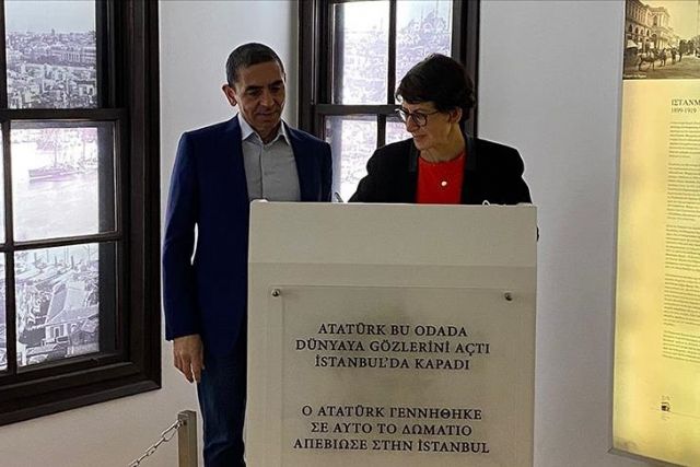 Turkish-German vaccine inventors visit Ataturk House in Greece