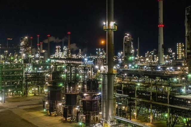 Rosneft increases share ownership in German PCK refinery