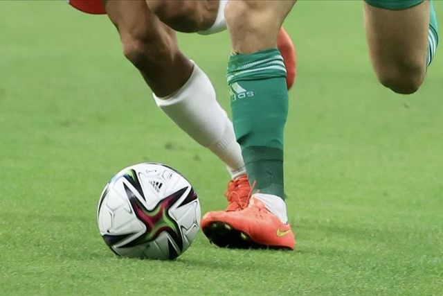 Algerian football player Sofiane Loukar dies during match