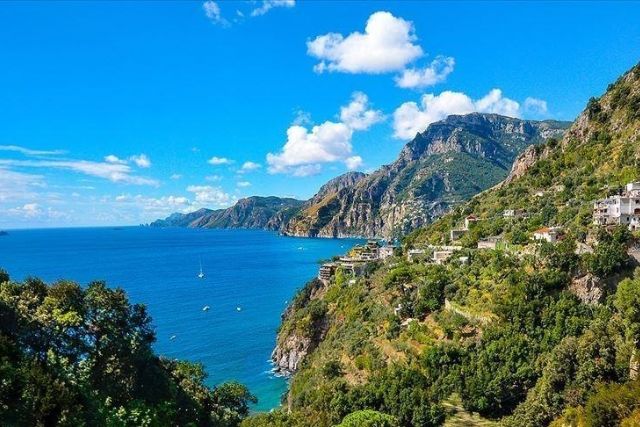 Turkish Mediterranean resort city Antalya welcomed 9M+ tourists in 2021