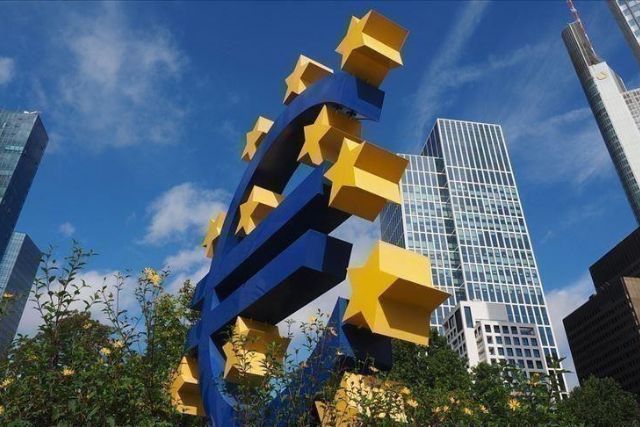 EU's retail trade volume up nearly 8% in November