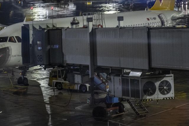 Armenia receives 1st flight from Turkiye amid normalization process