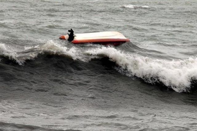 10 children killed as boat capsizes in northwest Pakistan