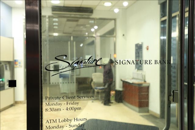 US regulators shut down Signature Bank