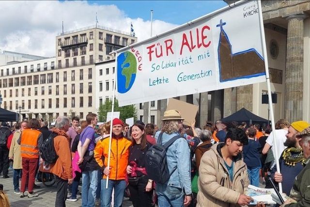 German climate activists disrupt traffic in central Berlin