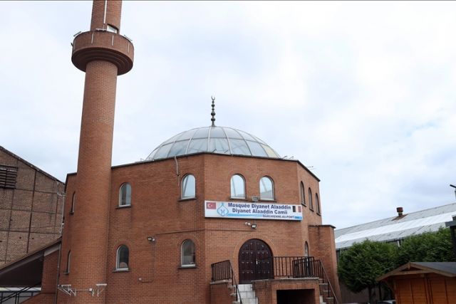 Belgian imams can now receive salaries from abroad, says Belgian Constitutional Court