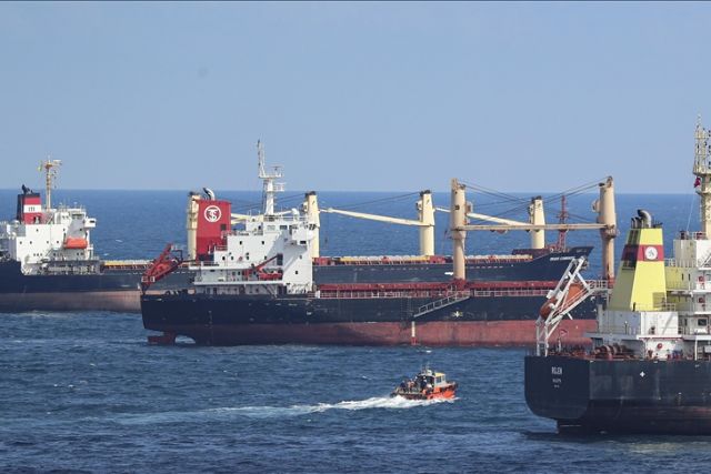 China calls for early resumption of grain exports from Russia, Ukraine