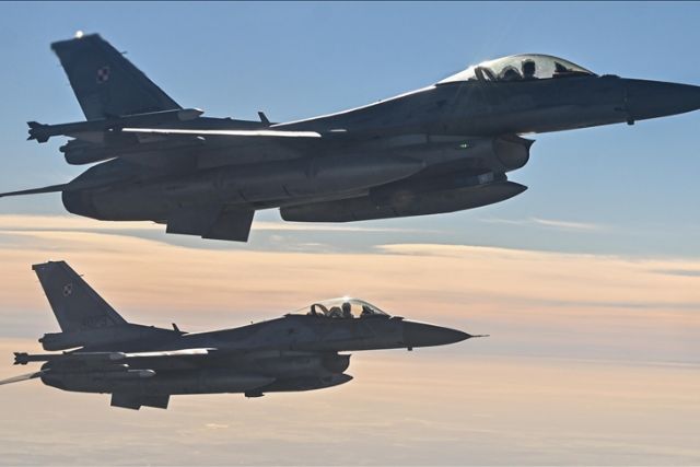 US green-lights delivery of Dutch F-16 jets to Ukraine