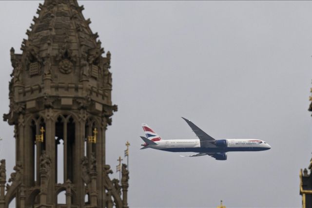 UK air traffic chaos caused by 'extremely rare set of circumstances'