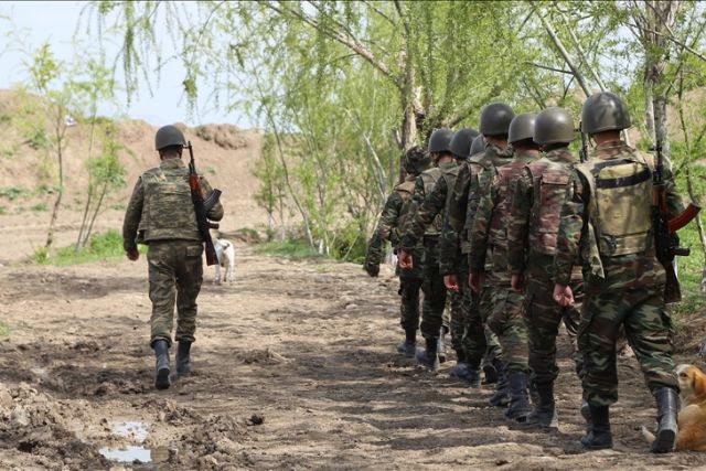 Azerbaijan suspends anti-terrorist activities in Karabakh, asks Armenian troops to disarm