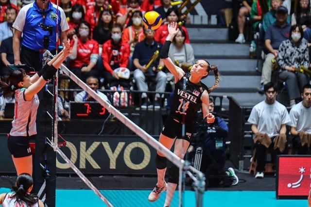 Turkish women's volleyball team beat Japan to qualify for Paris 2024 Summer Olympics