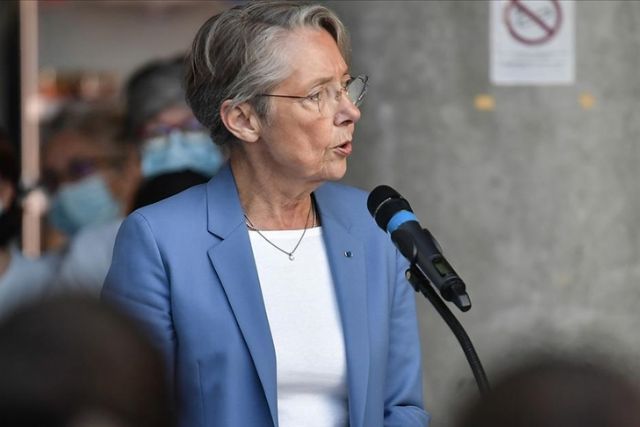 French premier calls for 'humanitarian cease-fire' in Gaza