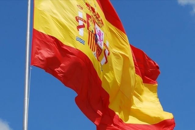 Thousands protest in Madrid against proposed amnesty deal for Catalan separatists