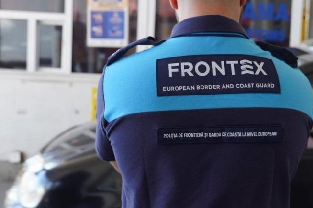 Frontex accused of working with Libyan militia group to intercept refugee boats