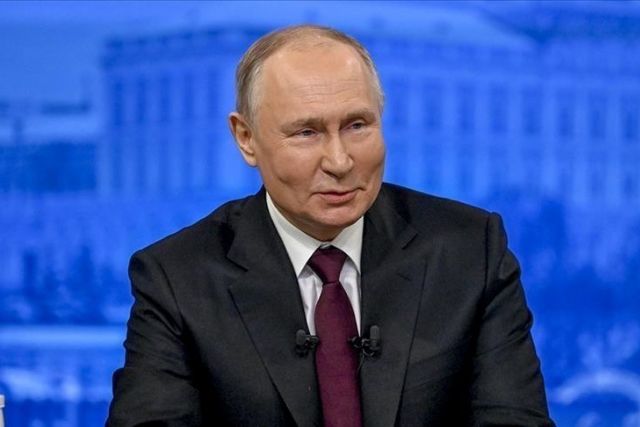 Russian president meets Chad leader in Moscow