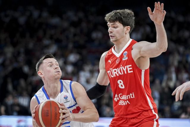 Biberovic scores at buzzer to deliver Türkiye victory over Iceland in EuroBasket 2025 Qualifiers
