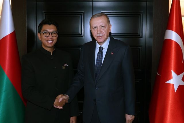 Türkiye’s President Erdogan, Madagascar president discuss bilateral relations, global issues