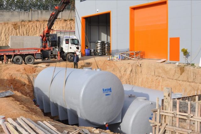 Turkish construction company Karmod exports polyethylene water tanks to Uruguay