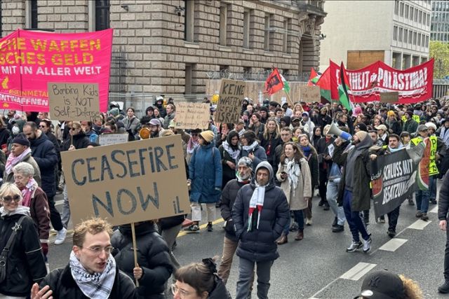 Jewish peace activist slams Germany for silencing criticism of Israel