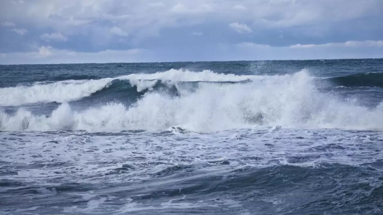 Karadeniz kıyısındaki sahillerde denize giriş yasaklandı