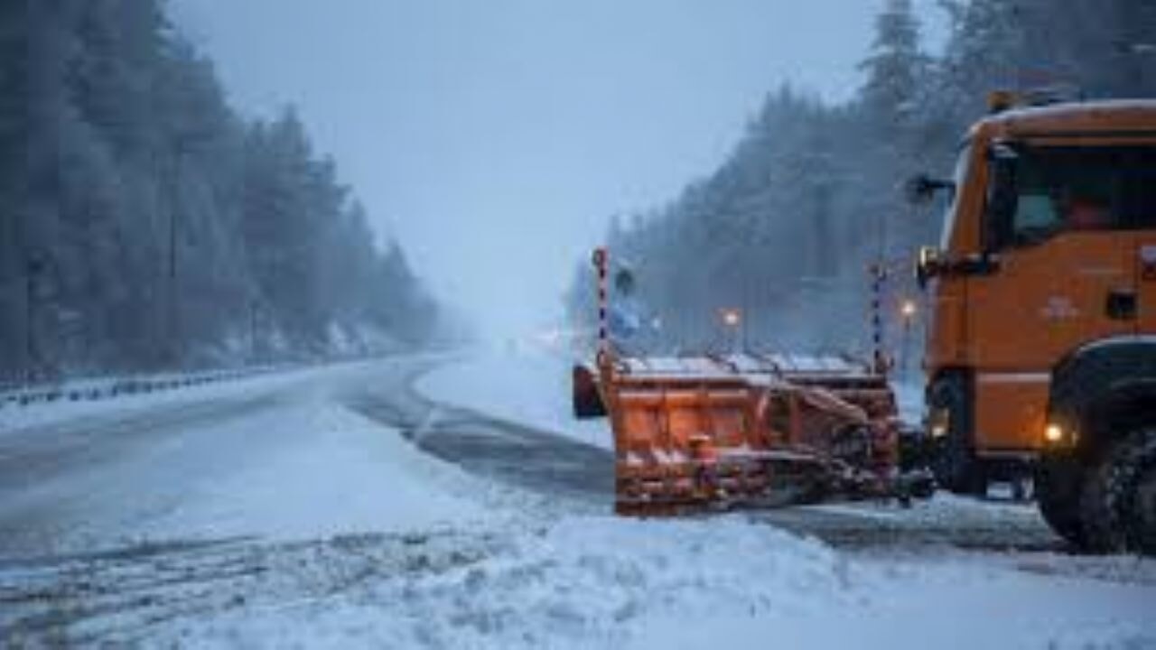 Karayollarından sürücülere yol çalışması uyarısı