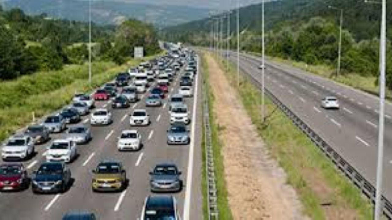 Yol çalışmalarında dikkat! Ulaşım kontrollü sağlanıyor