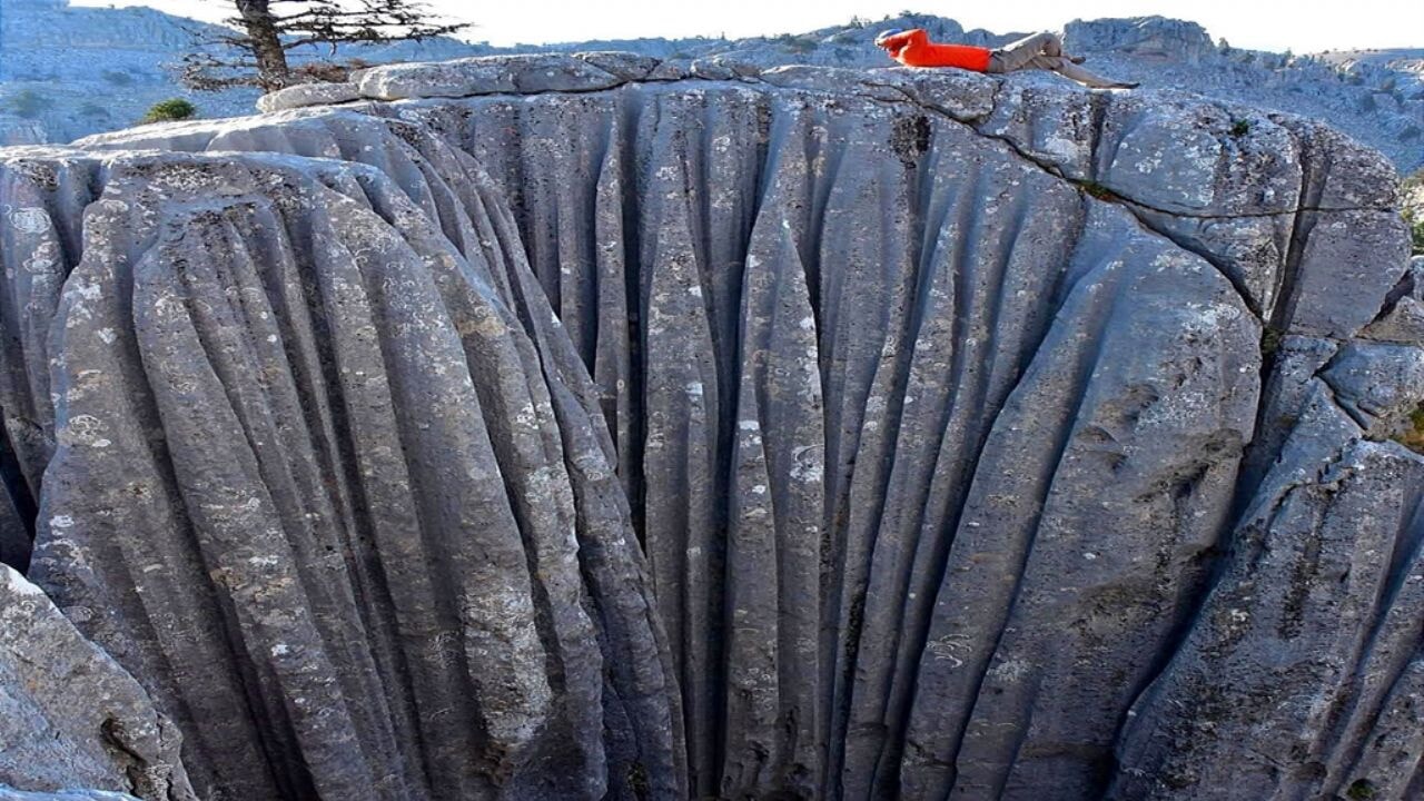 Giden Gelmez Dağları'nın korkutan uçurumları