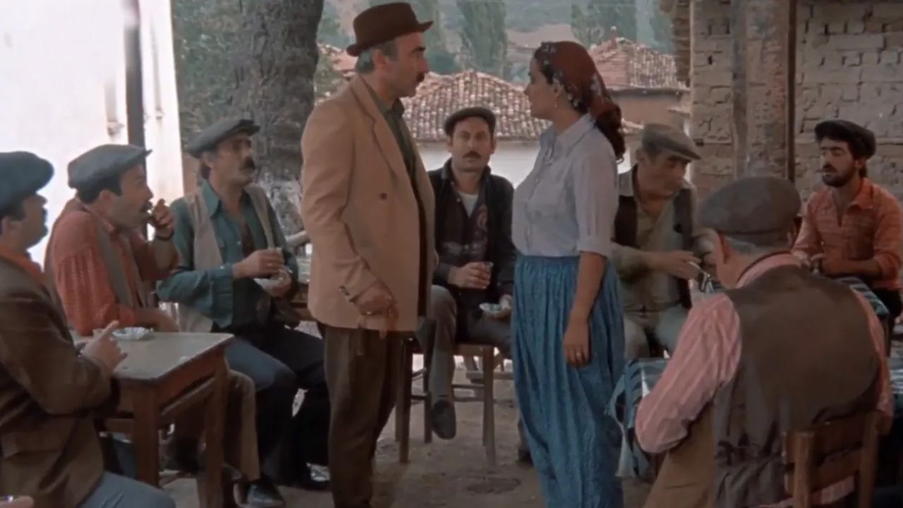 'Şalvar Davası' filminden sahne paylaştı; davalık oldu