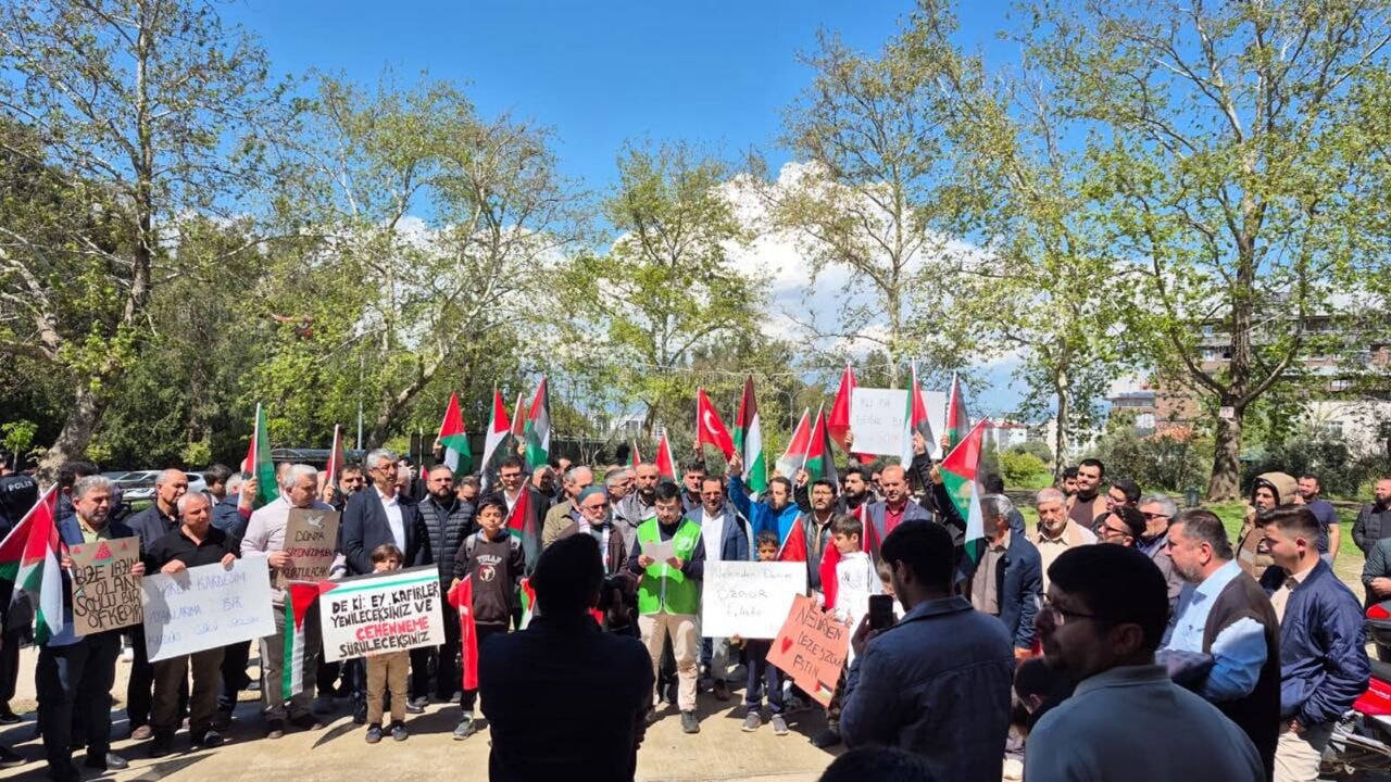 102 üniversitede İsrail'in saldırılarına karşı basın açıklaması