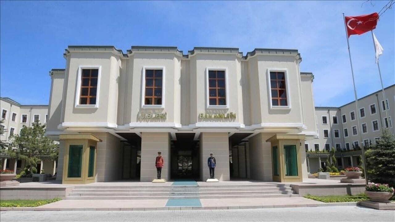 '15 Temmuz'da Atatürk fotoğrafları yasak' iddiasına cevap