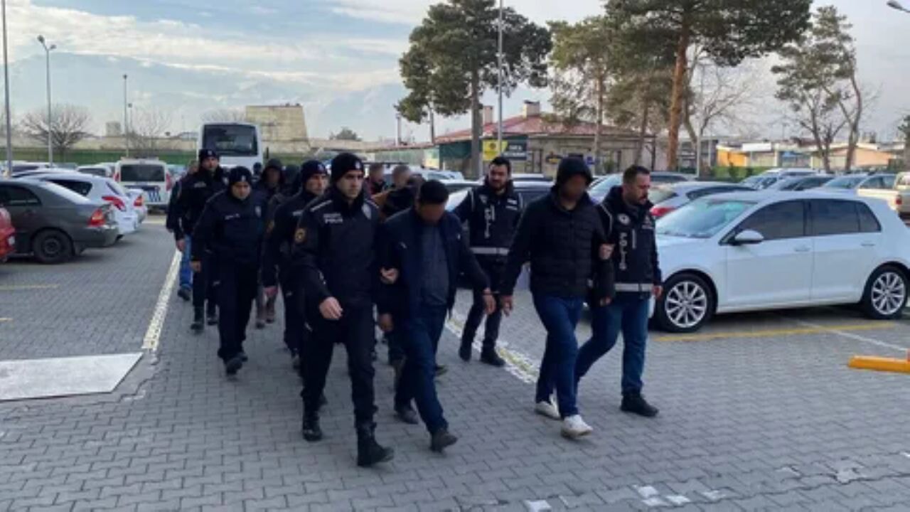 32 İlde dev 'Joker' operasyonu: 301 kişi gözaltına alındı!