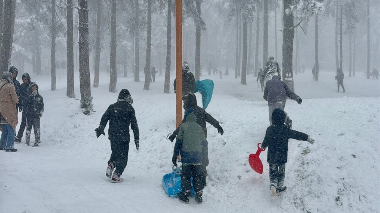 47 ilde ve İstanbul'un bazı ilçelerinde kar tatili kararı