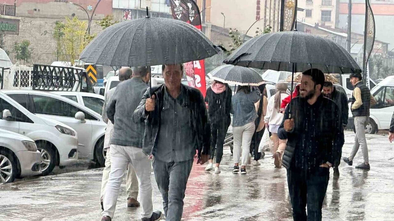 6 il için kuvvetli sağanak yağış uyarısı