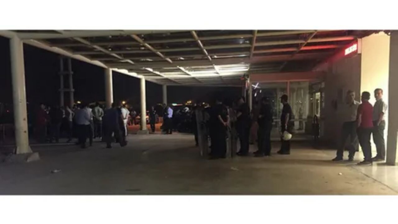 Adana'da gece yarısı bıçaklı saldırı: Genç adam olay yerinde öldü